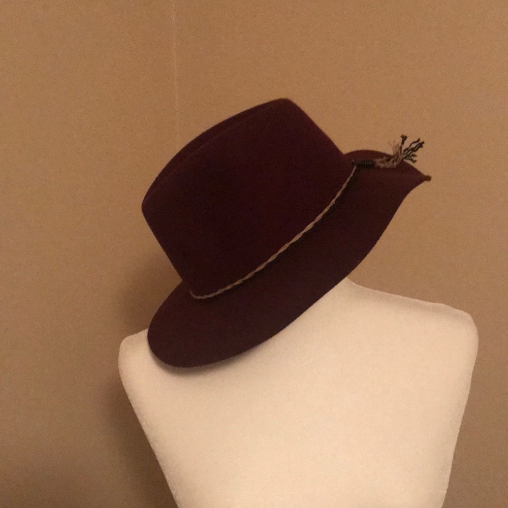 Maroon Brixton hat